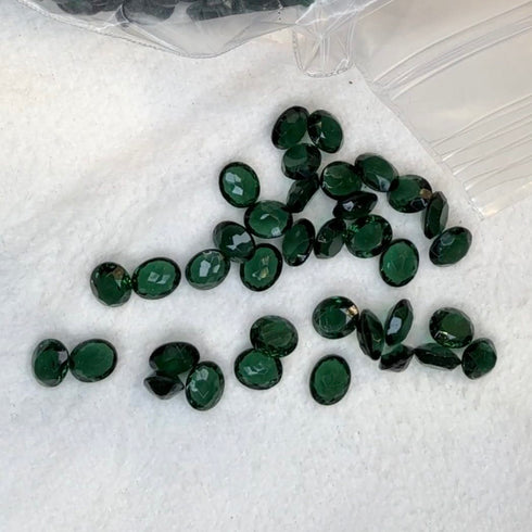 Vintage American Faceted Glass Stones 25pc Lot — Dark Green 10x8mm Loose Stones