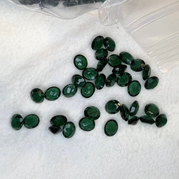 Vintage American Faceted Glass Stones 25pc Lot — Dark Green 10x8mm Loose Stones