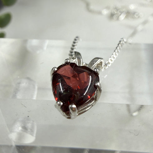 Natural Garnet Buff Top Faceted 7mm Heart Pendant Sterling Silver Necklace Necklaces