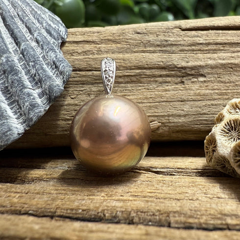 Golden Edison Pearl Pendant: 14K Gold & Diamonds Pendant