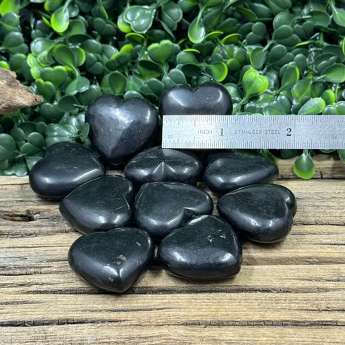 1-Inch Shungite Heart - Elegant Natural Stone for Grounding and Tranquility specimens