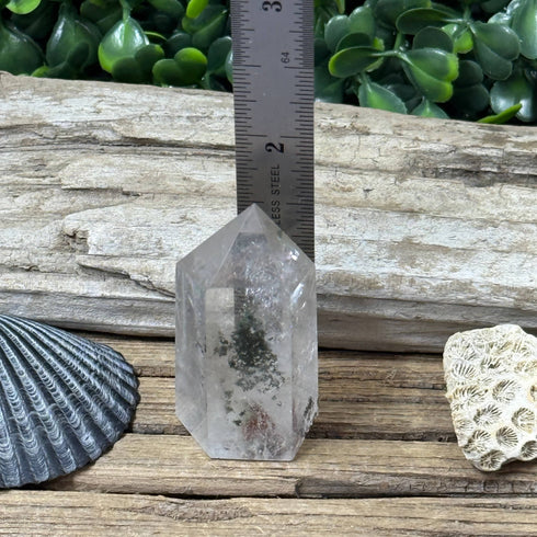 Garden Quartz Towers: Nature's Tiny Landscapes specimens