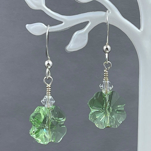 4-Leaf Clover Crystal Earrings - light green Earrings