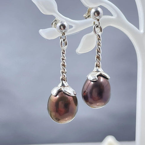 Aubergine Drop Twist Pearl Earrings Earrings