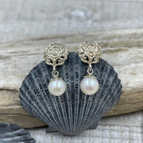 Delicate Scroll Work Freshwater Cultured Pearl Earrings Earrings