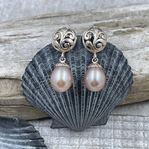 Pink Water Drop Freshwater Cultured Pearl Earrings Earrings