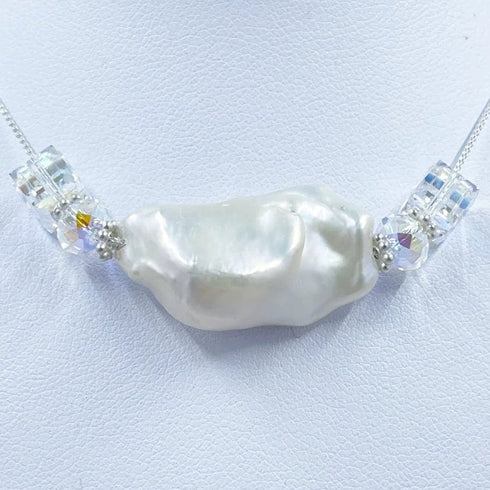 Soufflé Pearl with Crystals Necklace Necklaces