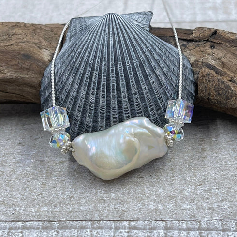 Soufflé Pearl with Crystals Necklace Necklaces