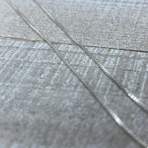Chain Size - 18 inches Options