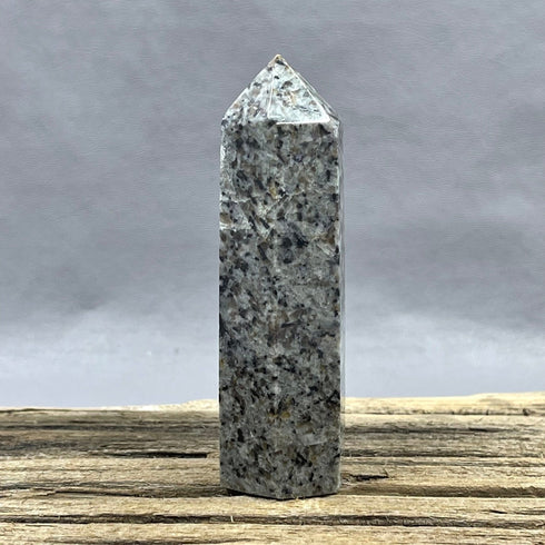 Yooperlite Obelisk / Tower specimen